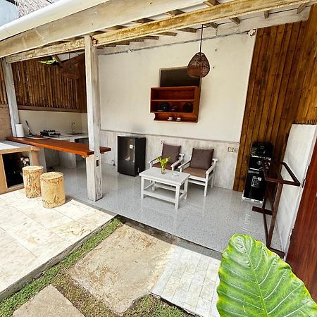 D'Gilian Bungalow Gili Trawangan Exteriér fotografie